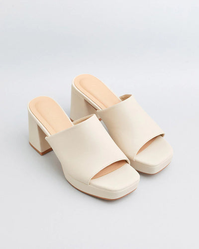 SANDALIA TACÓN SILVINA BEIGE