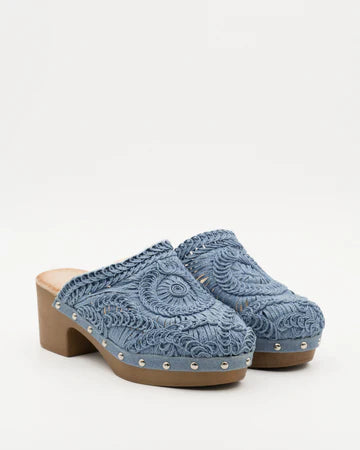 SANDALIA TACÓN MARIA TERESA BLUE