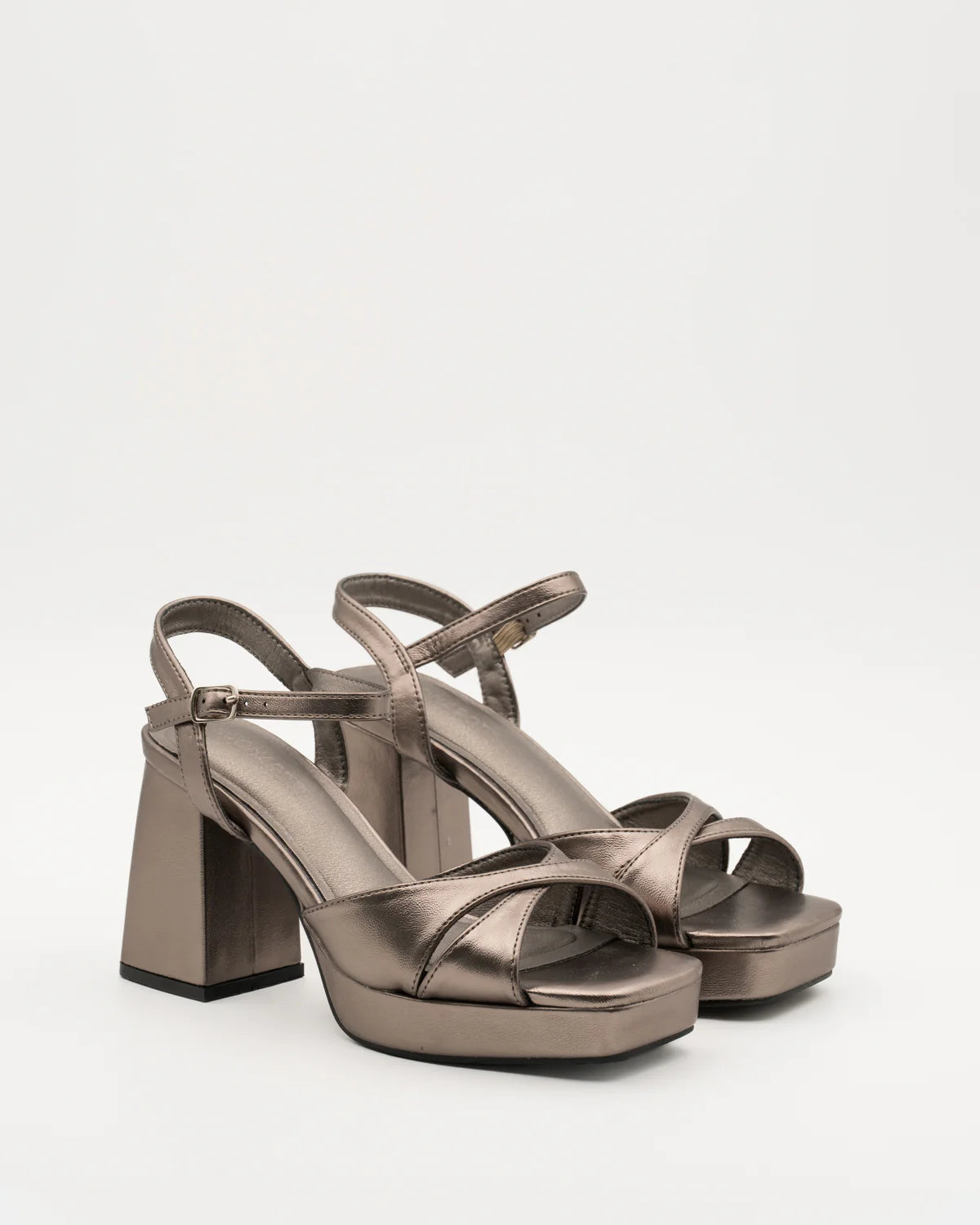 SANDALIA TACON ALDANA SILVER