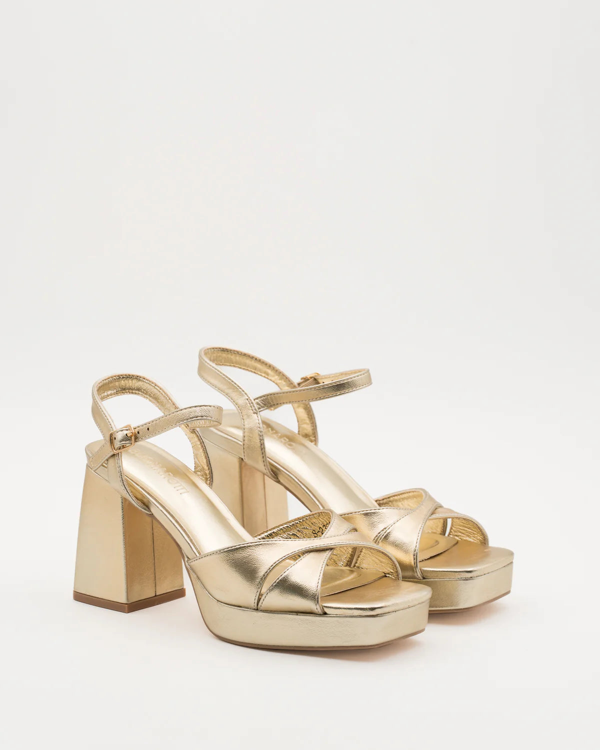 SANDALIA TACON ALDANA GOLD