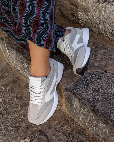Sneaker Alcoa Gris