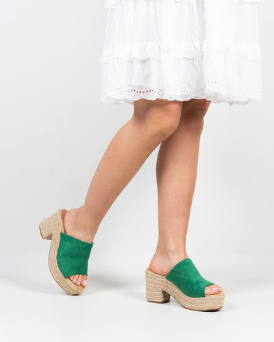 Sandalia Cuña Ante Verde