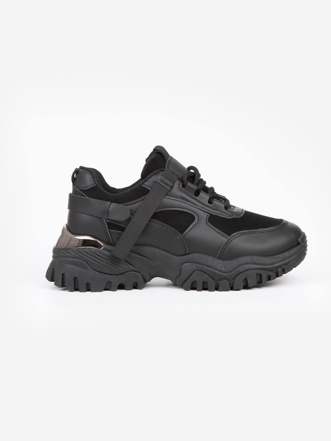 Sneaker Line Negro - MMShoes