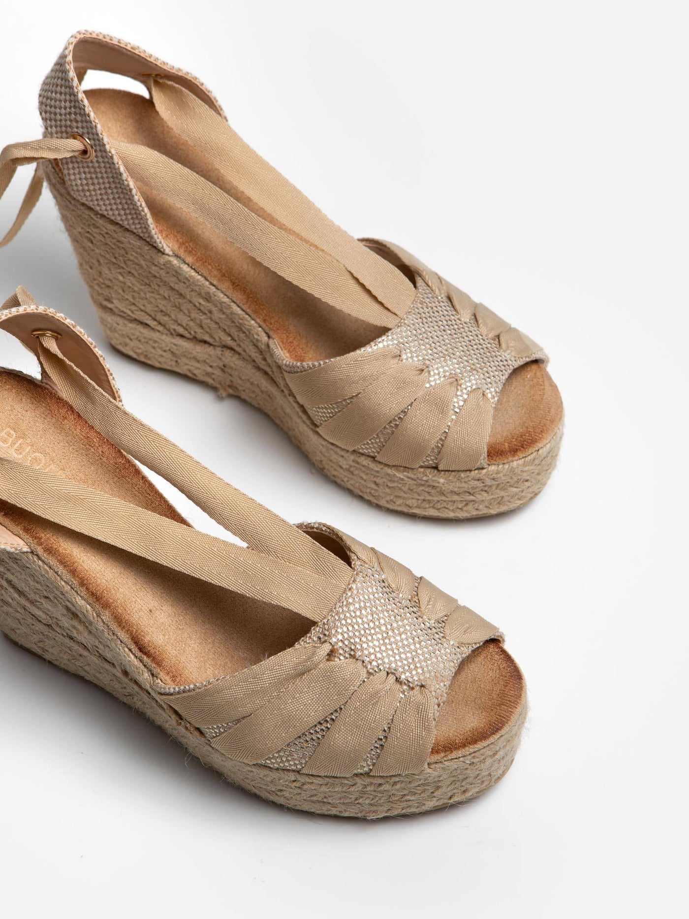 Sandalia cuña beige - MMShoes